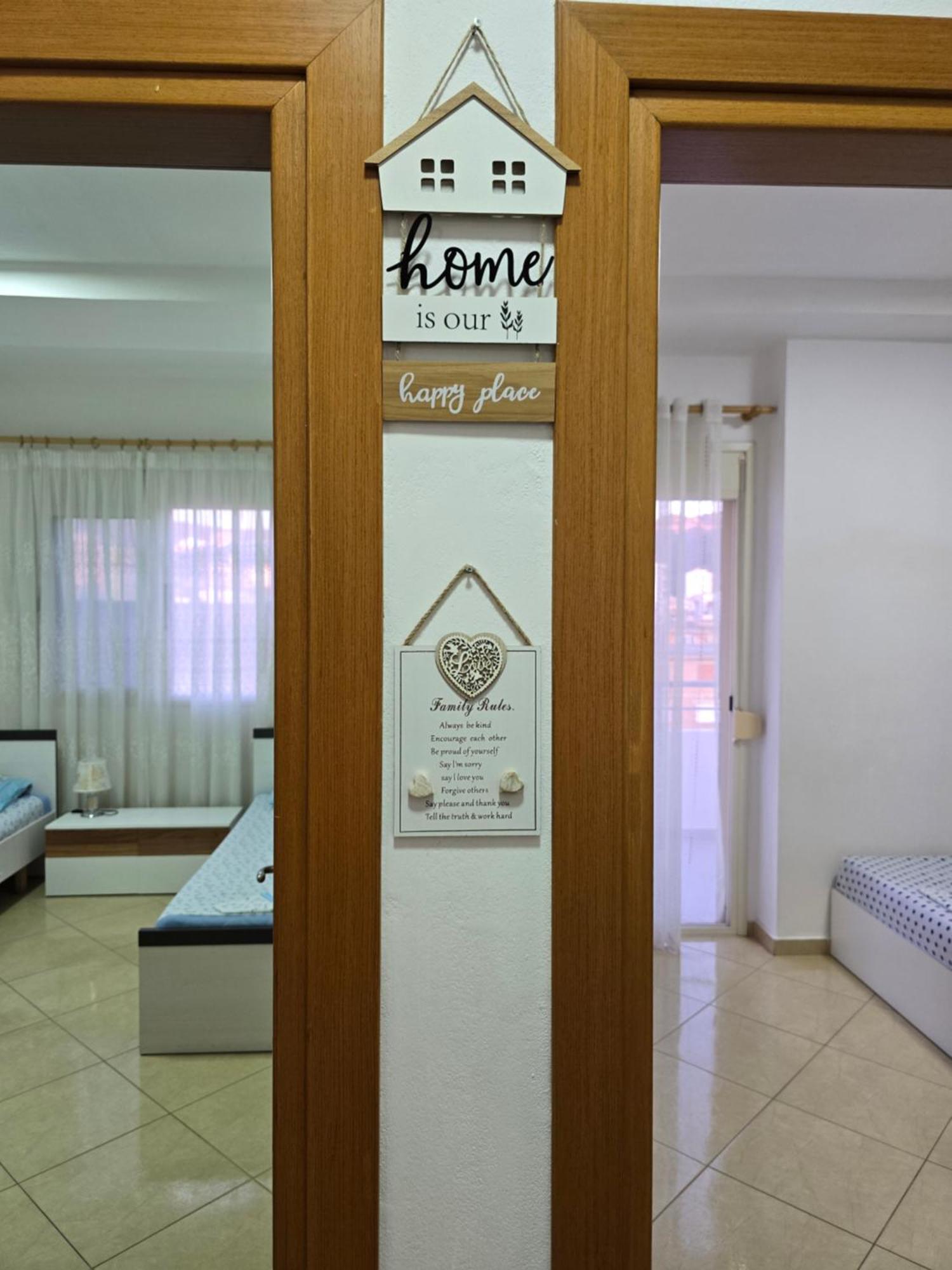 Modern , Quiet , Family Friendly & Fully Furnished Apartment Vlorë Exteriér fotografie