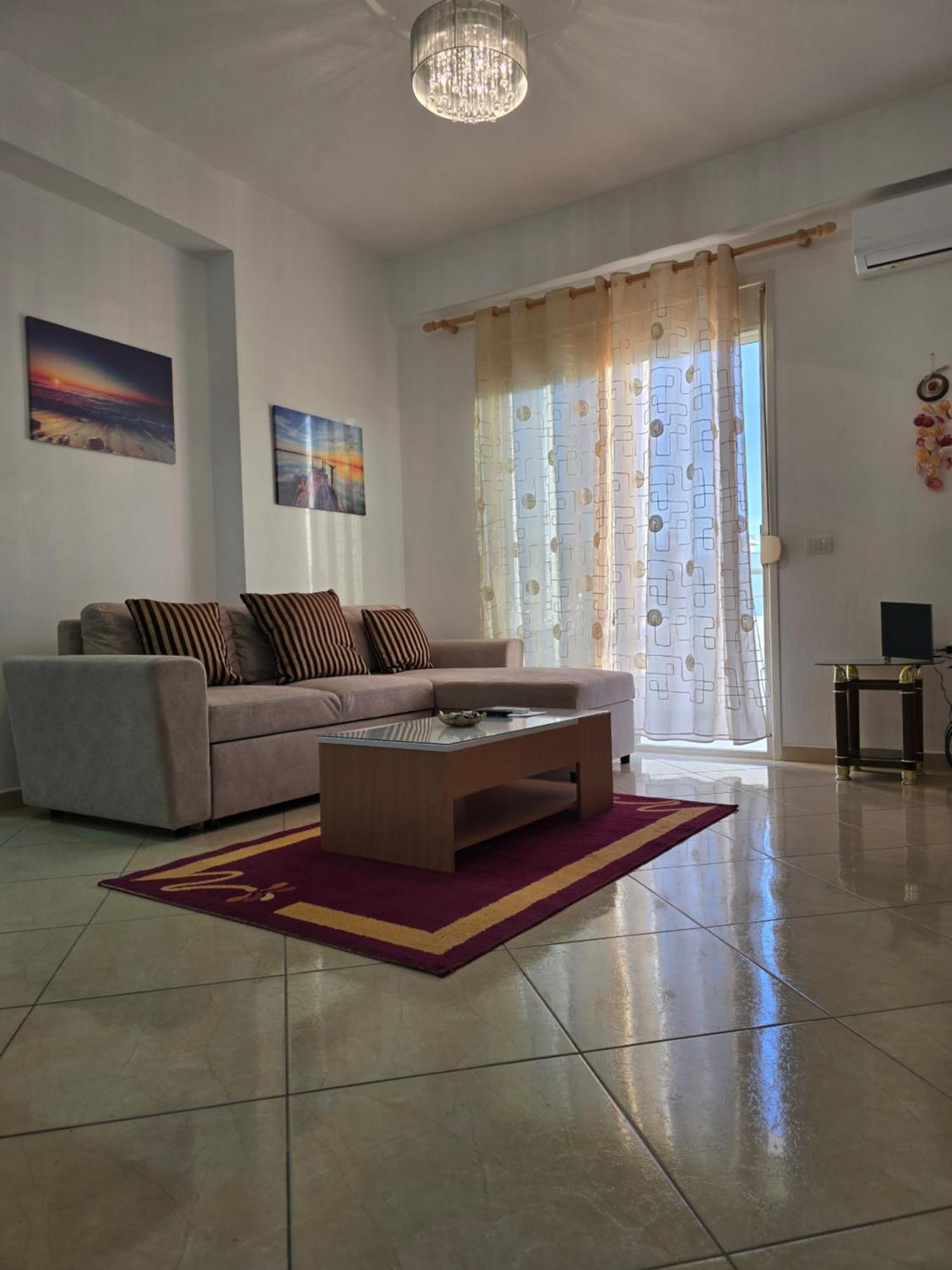 Modern , Quiet , Family Friendly & Fully Furnished Apartment Vlorë Exteriér fotografie
